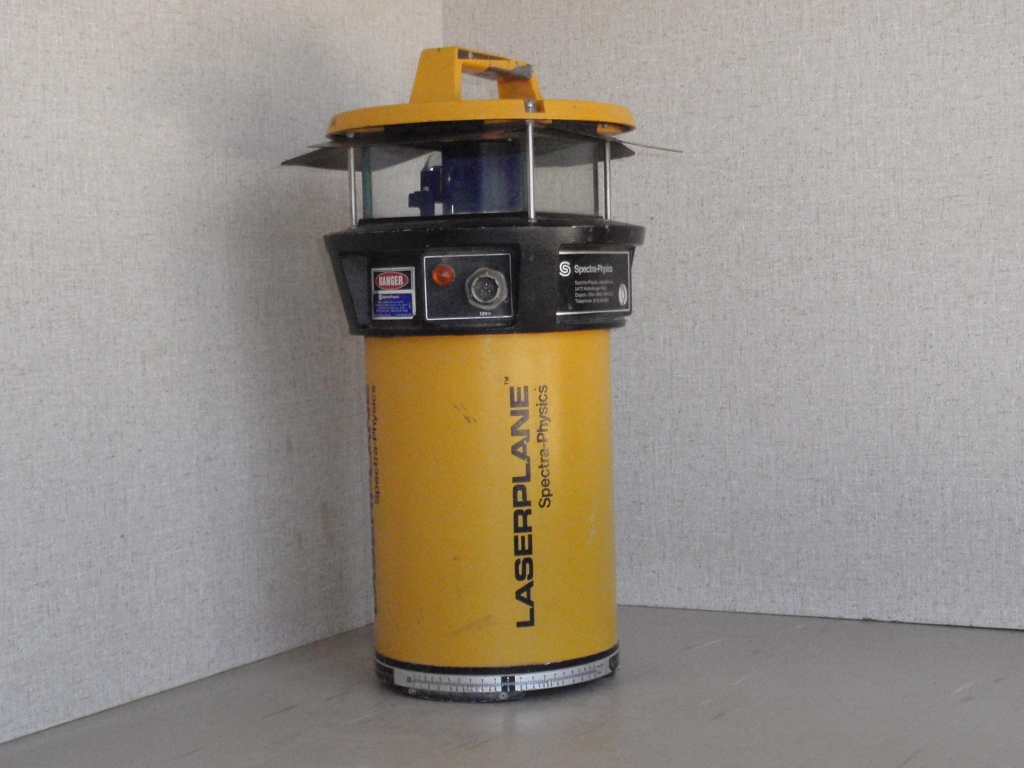 Laserplane 945L Laser transmitter Machinery & Equipment